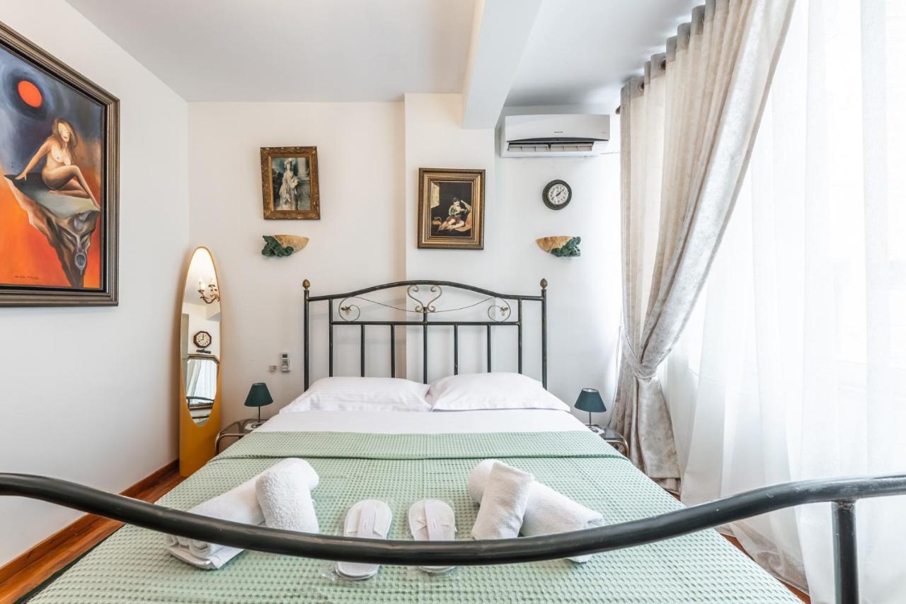 Vintage And Warm 2Br Apartament In Tirana Eksteriør billede