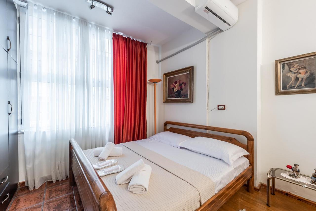 Vintage And Warm 2Br Apartament In Tirana Eksteriør billede